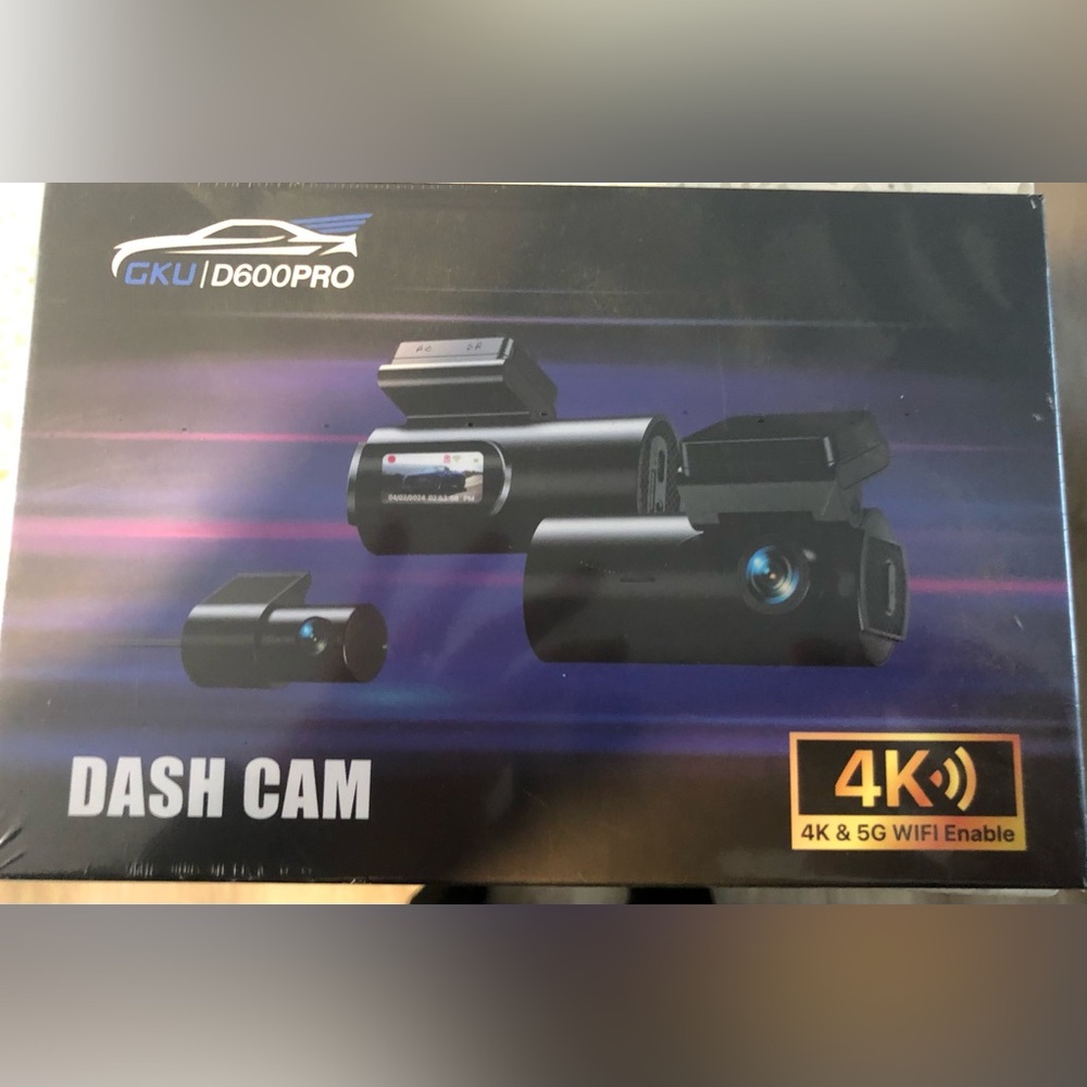NWOT Dash Cam GKU D600PRO 4K